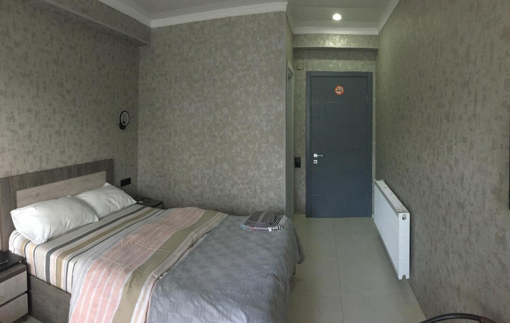 House By The Sea Hotel Kobuleti Exterior photo